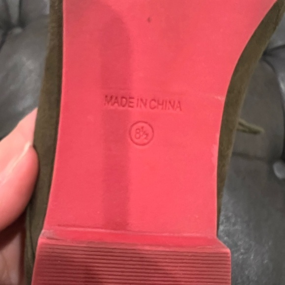 Women’s American Rag Olive Green Suede Oxford Size 8 1/2 - Picture 9 of 9